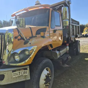 (#69) 2008 International WorkStar 7500 Dump Truck