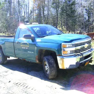 2015 Chevrolet Silverado 2500HD Pickup Truck with Plow