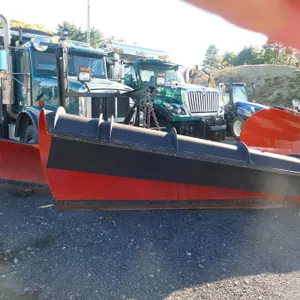 (#7)  2001 Freightliner FLD112 SD Dump Truck w/ Plow & Wing
