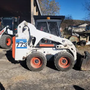 2001 Bobcat 0773 Skid Steer Loader