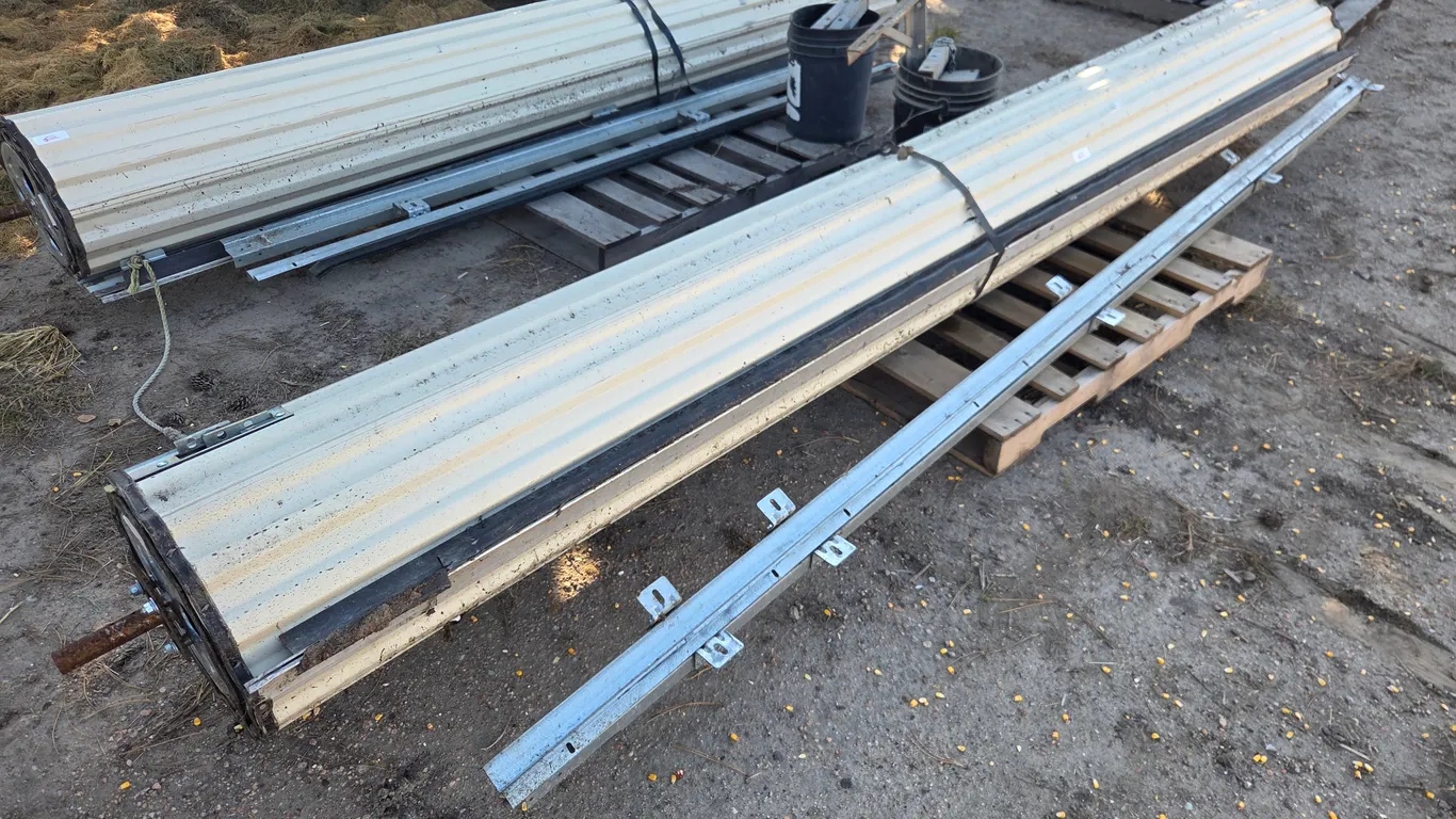 Roll Up Door - 12FT