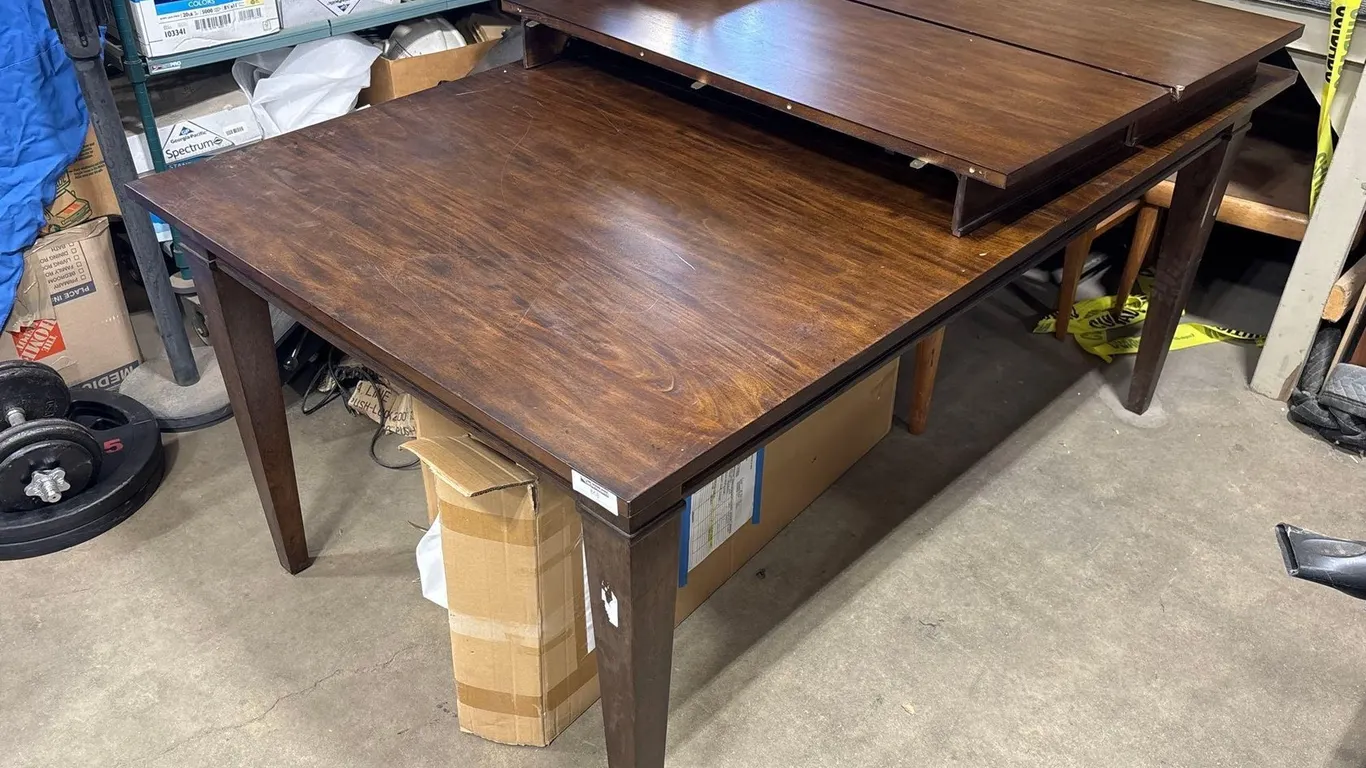 WOOD RECTANGULAR DINING TABLE WITH EXTENSION LEAFS