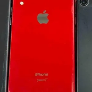 VARIETY OF IPHONE LOT, QTY (5)