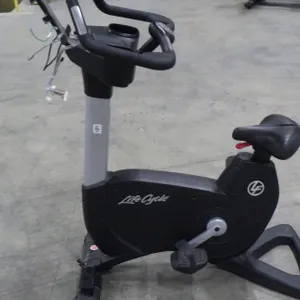 Life Fitness 95CS Exercise Bike ***PARTS ONLY, will require 2-3 people to move & load*** Life Fitnes