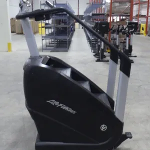 Life Fitness 95P PowerMill Climber ***PARTS ONLY, will require 3-4 people to move & load*** Life Fit