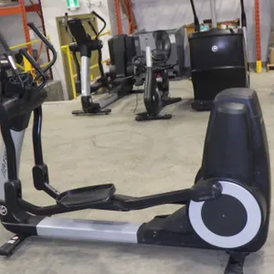 Life Fitness 95XS Elliptical ***PARTS ONLY, will require 2-3 people to move & load*** Life Fitness
