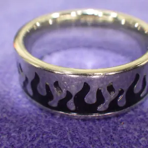 Ring (size 9)