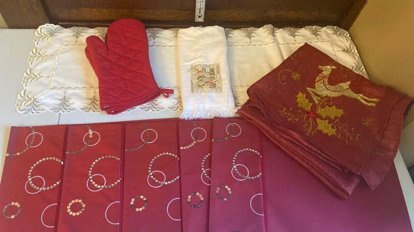 Holiday Table Linens and Accessories, Christmas-Themed Assortment