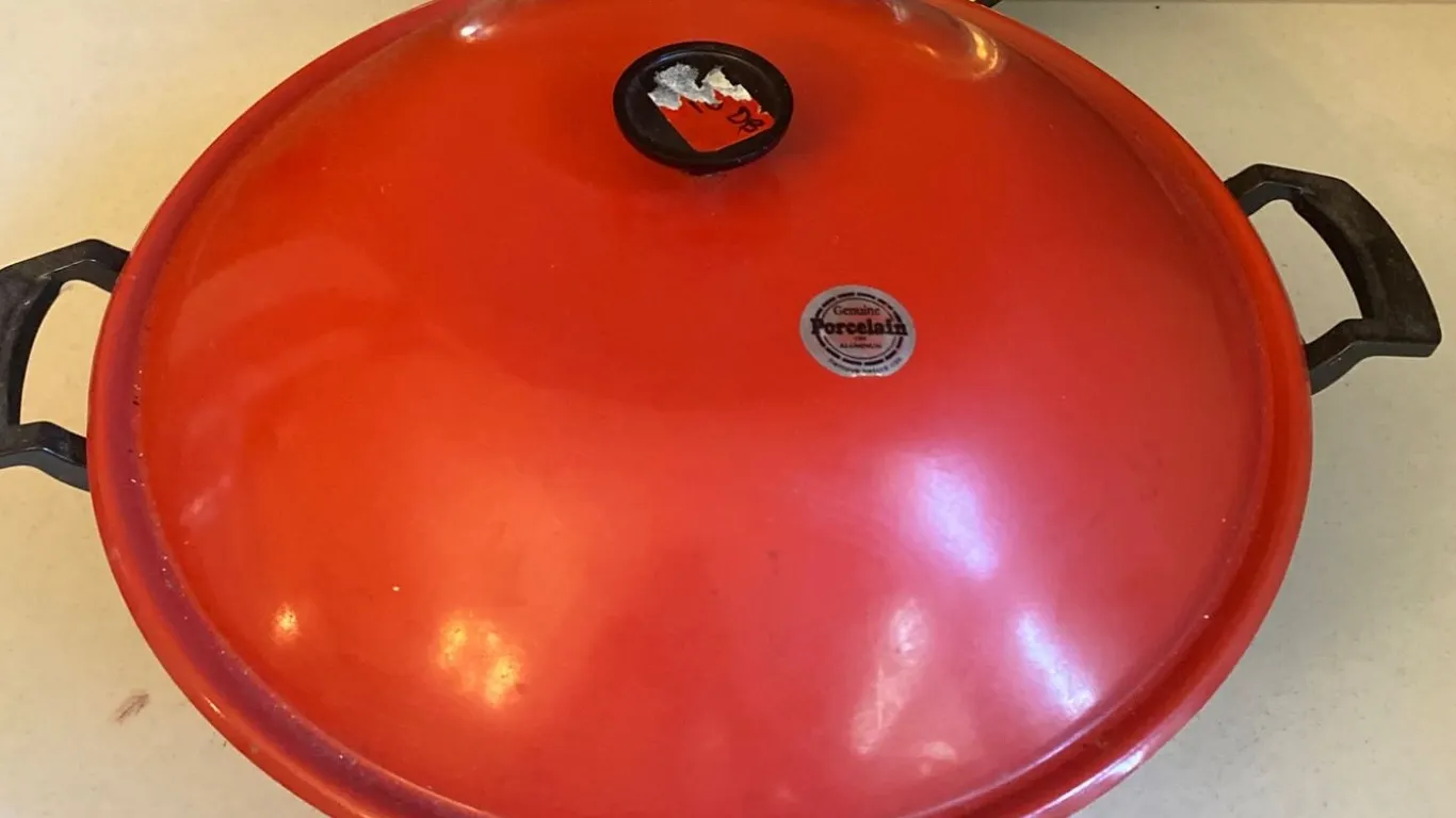 Vintage Porcelain on Aluminum Cookware with Lid