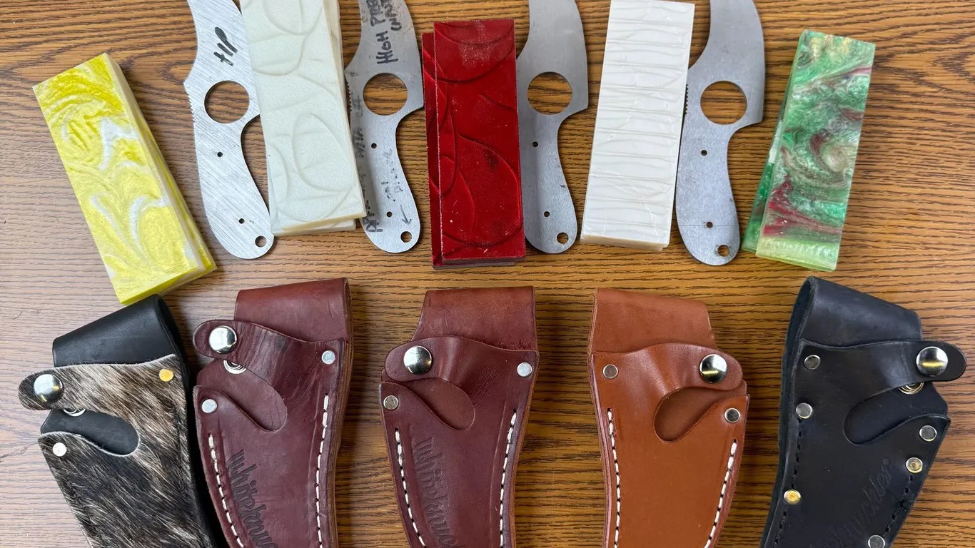 154CM Lock-Finger-Grip Knife-Making Blanks with Acrylic Scales and Sheaths