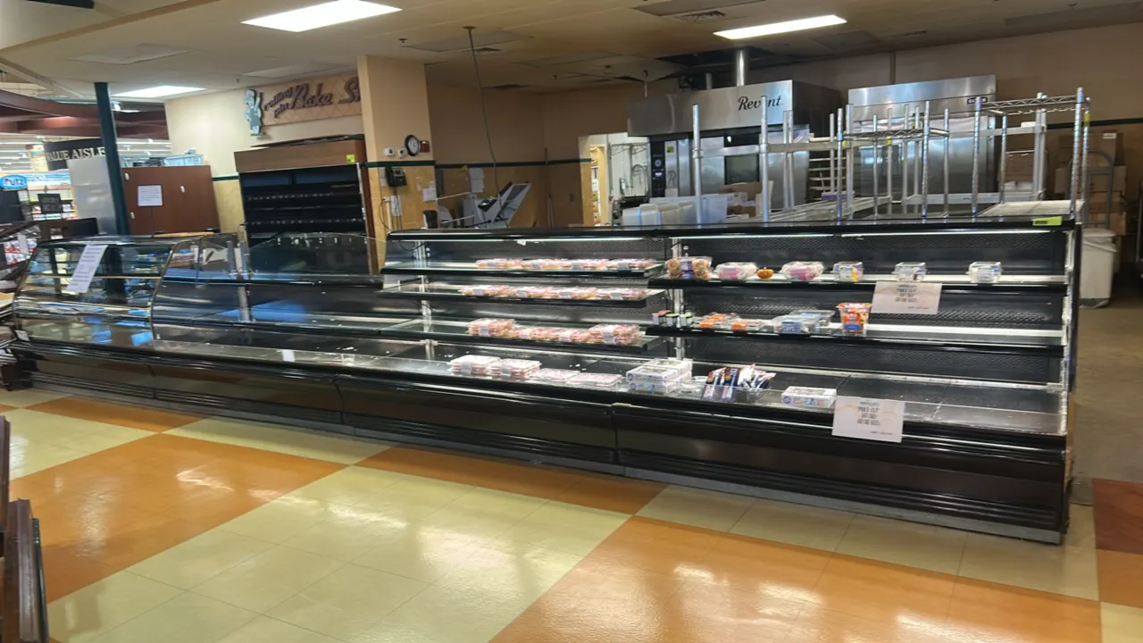 Columbus Show Case C3BRSS77R2 3-tier grab-and-go bakery display cases. Features multi-tier shelving and interior lighting. 77"L each. Electrical: 120V