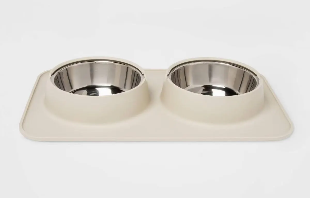 Boots and Barkley Silicone Pet Bowl Mat