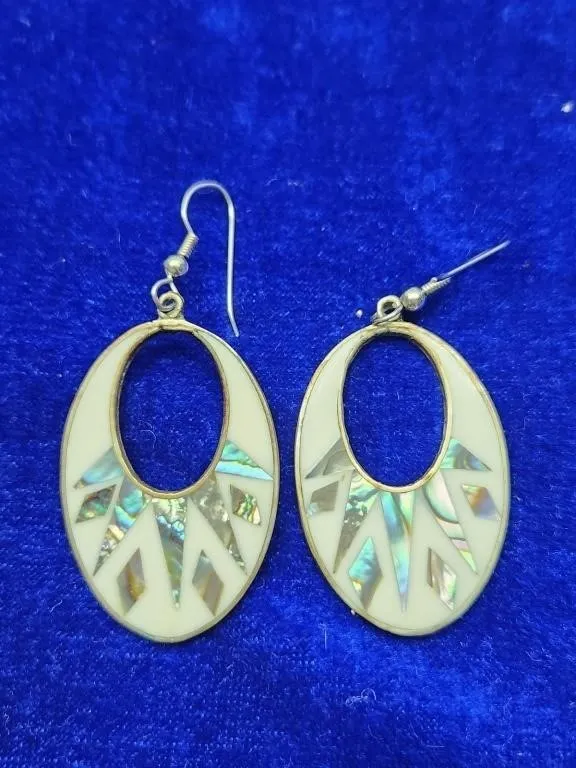 Abalone Shell Inlay Oval Dangle Earrings