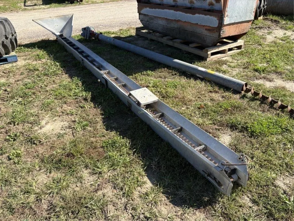 Cardinal 20' Grain Elevator