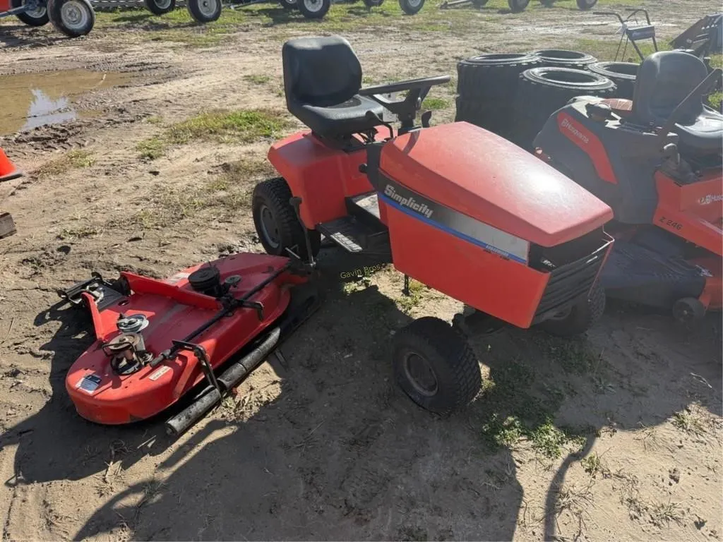 Simplicity Broadmoor Hydro 14 Lawn Mower