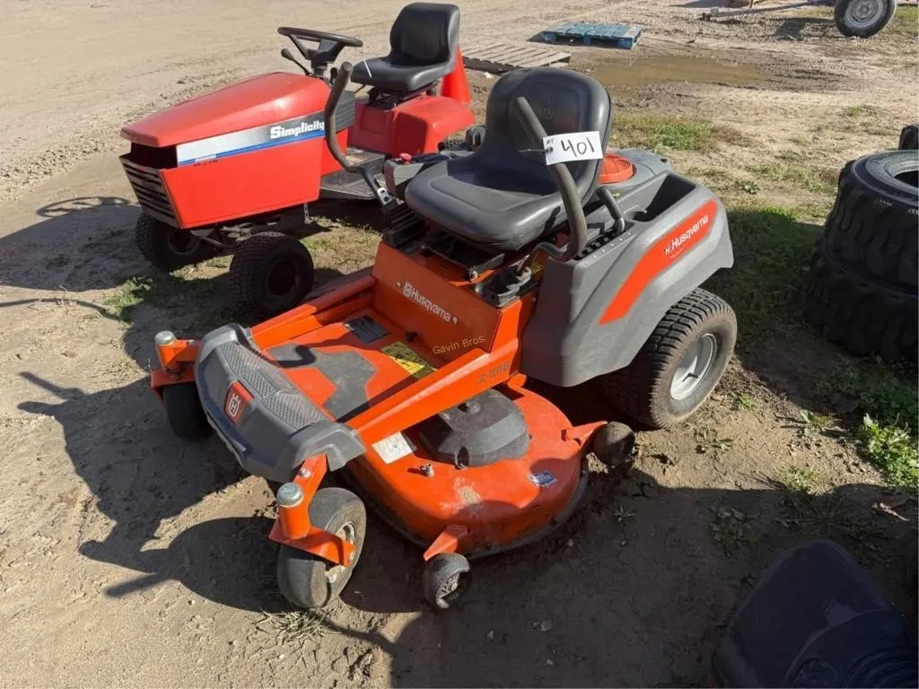 Husqvarna Z246 Zero Turn Lawn Mower