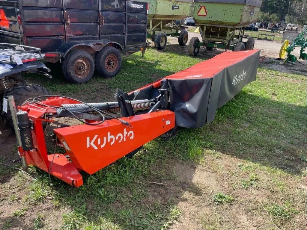 Kubota DM2028 Disc Mower