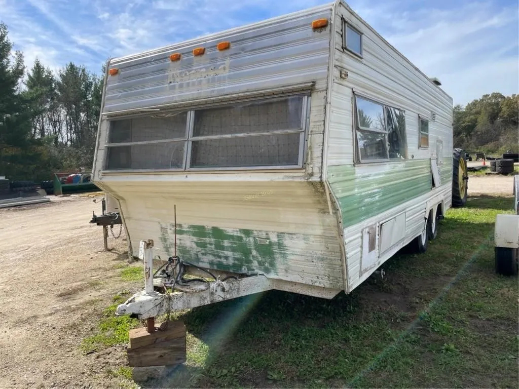 20' Tandem Axle Camper Trailer