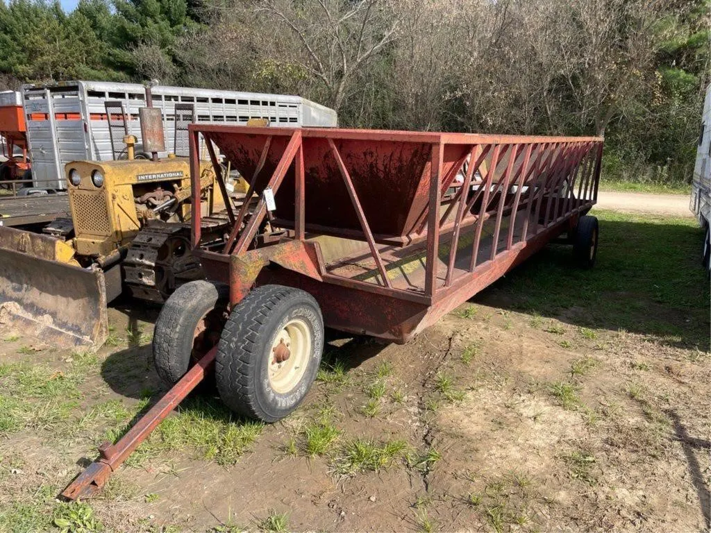 Tri-cycle Front Feeder Wagon