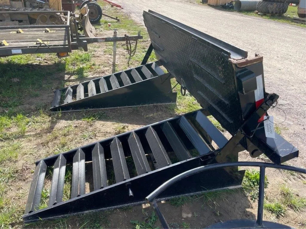 Trailerman Dove Tail & Ramps