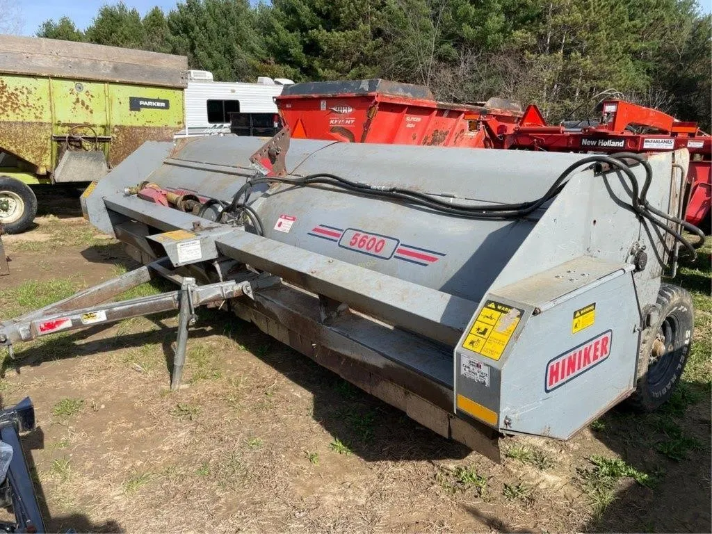 Hiniker 5600 Stalk Chopper