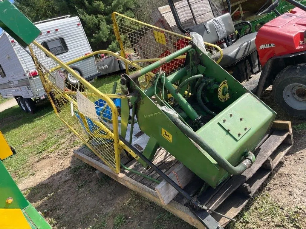 John Deere Thrower for a 336 Baler