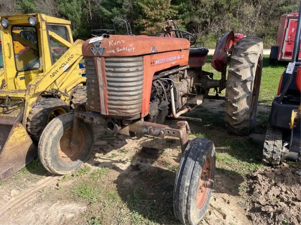 Massey Ferguson 65 Tractor