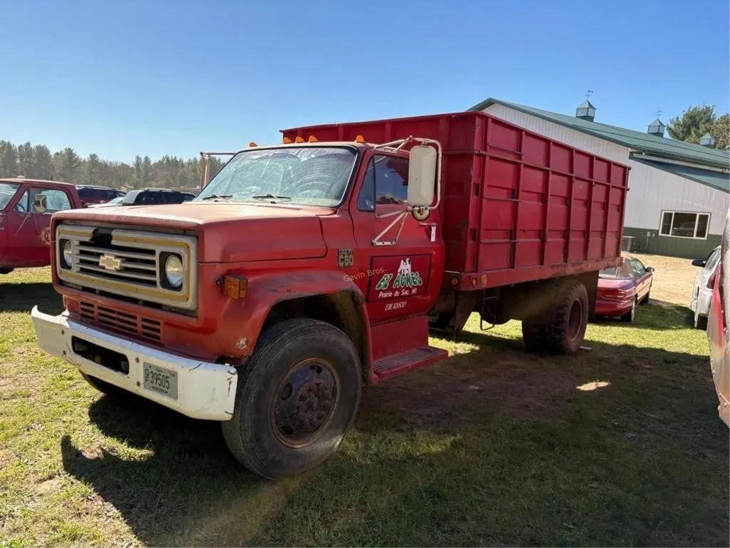 1975 Chevy C60 Grain Truck