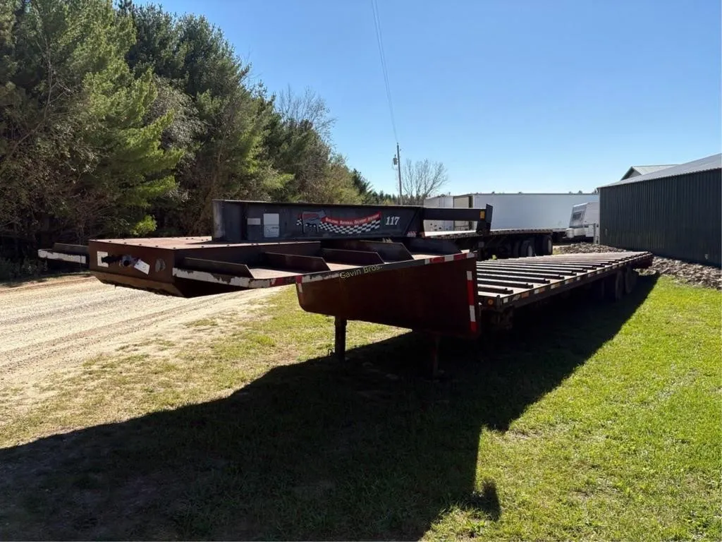 2005 Iron Steer Roller Trailer