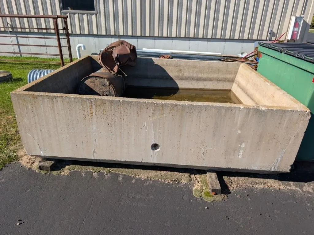 Concrete Fuel Containment 6'x8' - OFFSITE