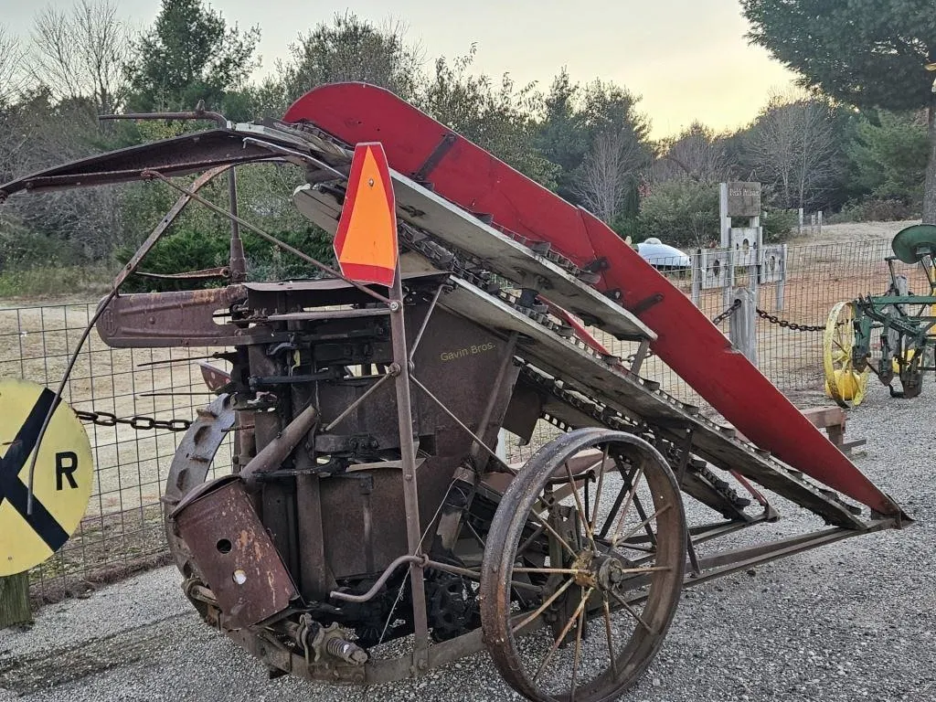 Vintage Corn Binder - Offsite