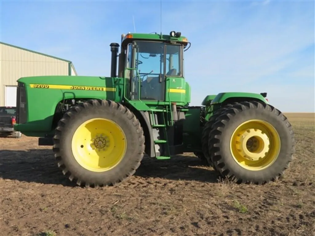 JD 9200 4WD Diesel Tractor (Circa 1997)