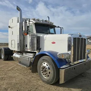 2013 Peterbilt 388 T/A Sleeper Semi Truck