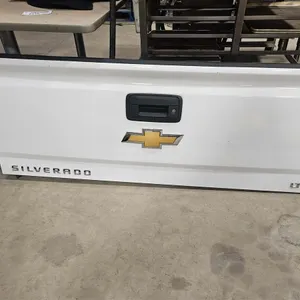 2018 Chevrolet Silverado 2500HD Tailgate
 UNRESERVED