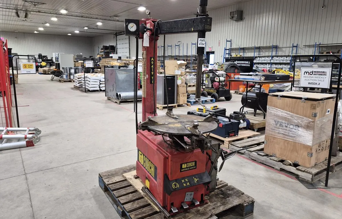Corghi Artiglio A9419 Tire Changer
UNRESERVED