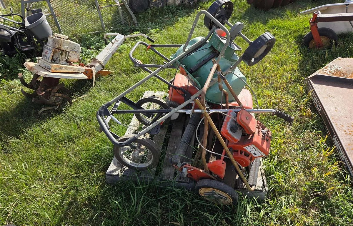 Mixed Lawn & Garden Equipment
UNRESERVED