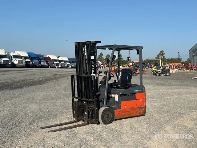 2022 Toyota 8FBE20U 3450 lb Electric Forklift