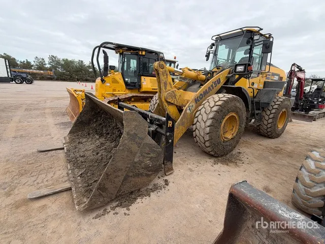 2024 Komatsu WA320-8 Wheel Loader