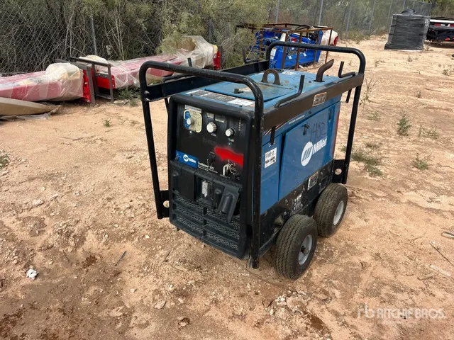 Miller Trailblazer 325 A Mobile Multi-Process Engine Driven Welder