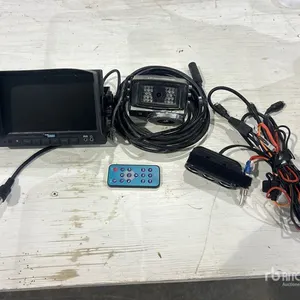 Cab Cam Vs1c110 7 in LCD Color Monitor & Remote Video Cameras