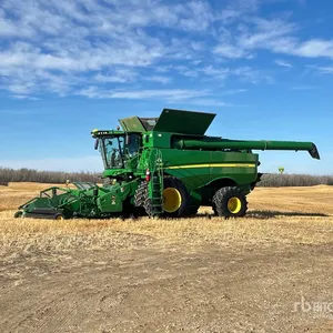 2014 John Deere S680 Combine Harvester