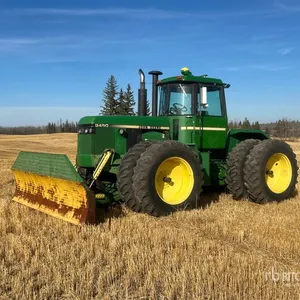 1982 John Deere 8450 Articulated 4WD Tractor