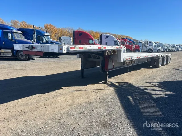 2014 Manac 13348B409 48 ft Tri/A Step Deck Trailer