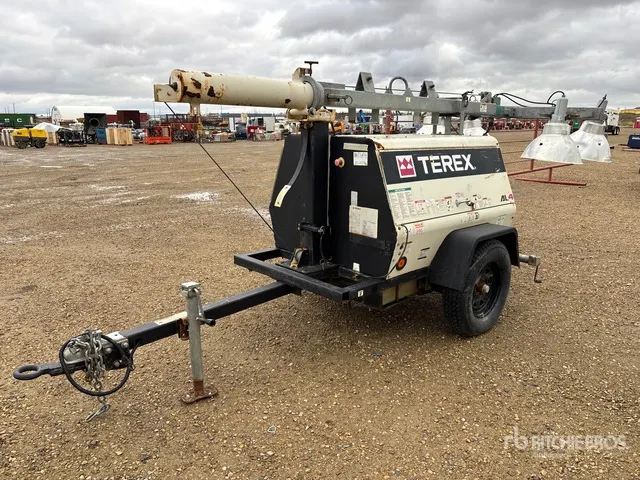 2013 Terex AL4 8 kW Light Tower