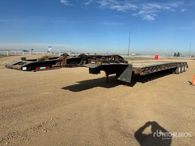 2012 Manac Tri/A Lowboy Trailer
