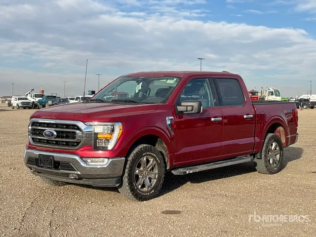 2021 Ford F-150 XLT 4x4 Crew Cab Pickup