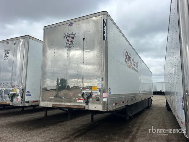 2021 Utility VS2DX 53 ft x 102 in T/A Van Trailer