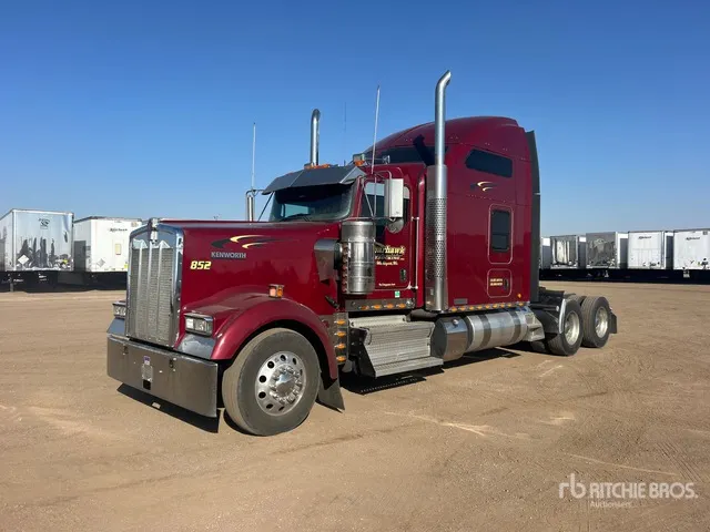 2022 Kenworth W900 6x4 T/A Sleeper Truck Tractor