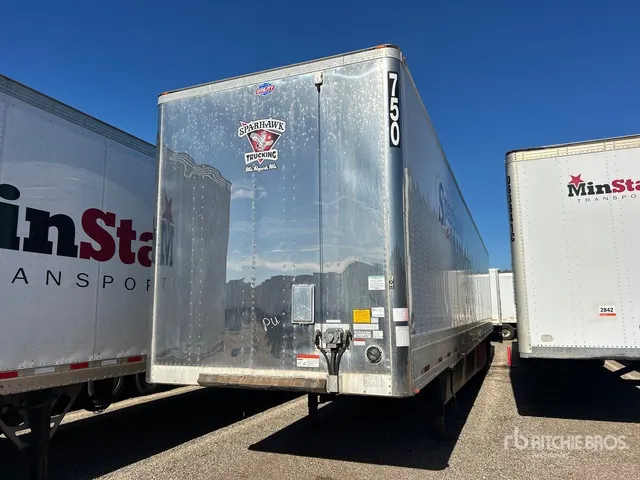 2021 Utility VS2DX 53 ft x 102 in T/A Van Trailer