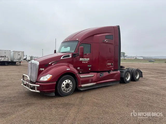 2019 Kenworth T680 6x4 T/A Sleeper Truck Tractor
